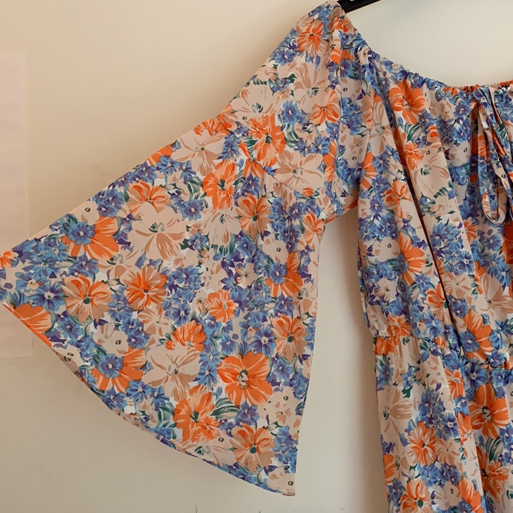 Floral off the shoulder dress - Picture 6 of 8